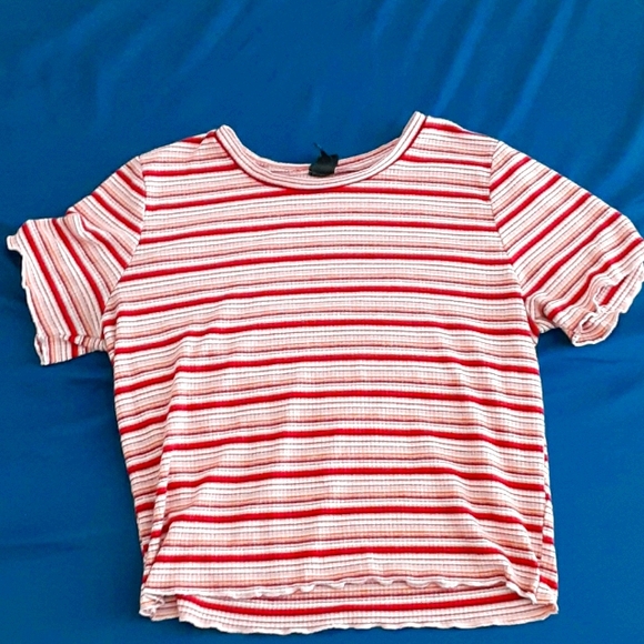Striped tshirt - Picture 1 of 2